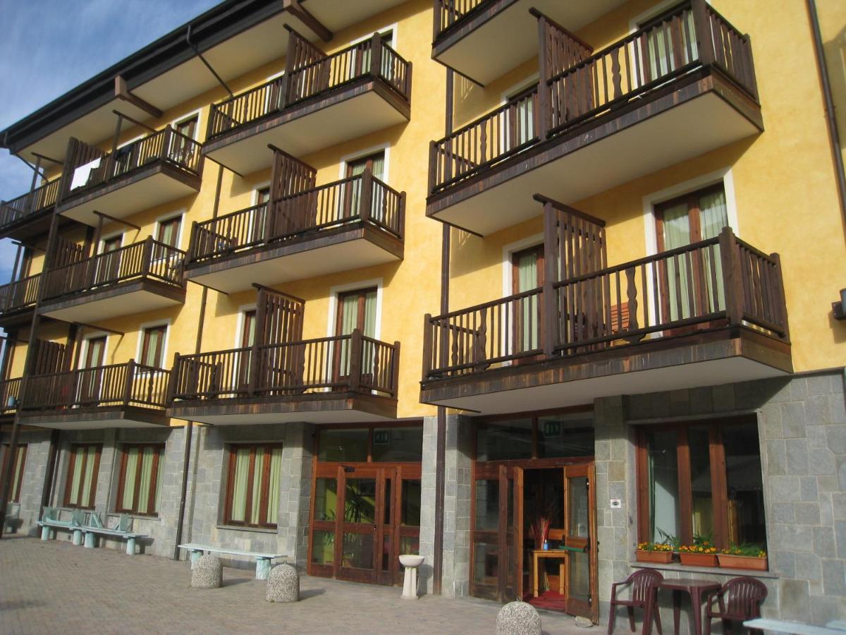 Hotel Casalpina Don Barra Pragelato Exterior foto