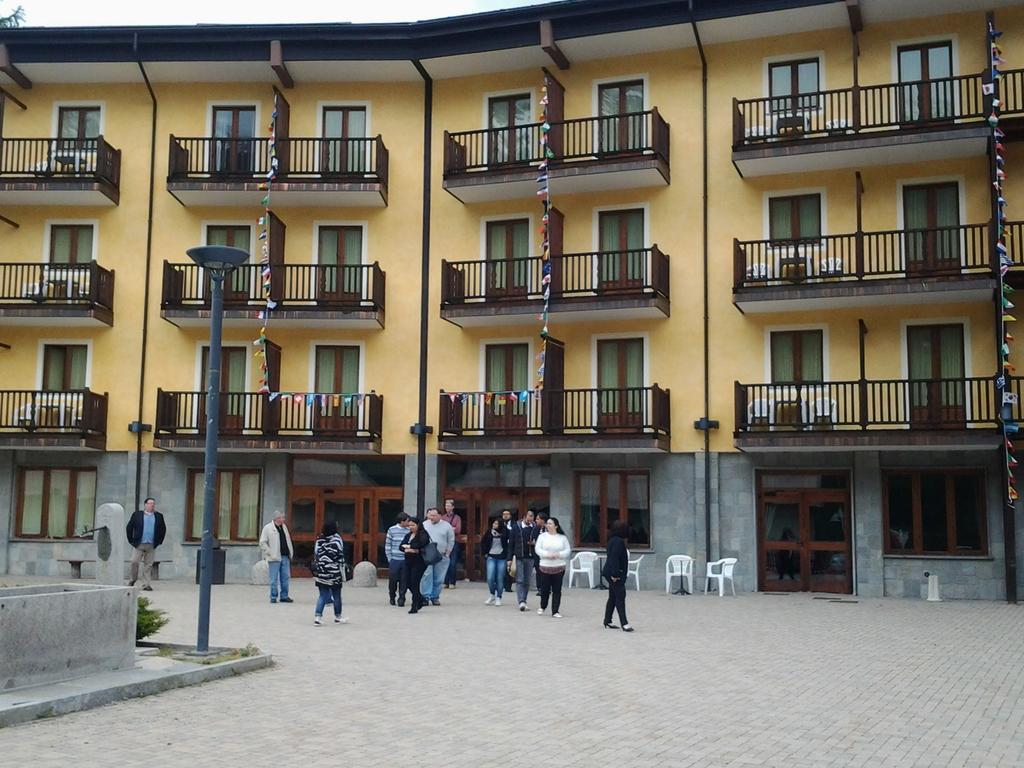 Hotel Casalpina Don Barra Pragelato Exterior foto
